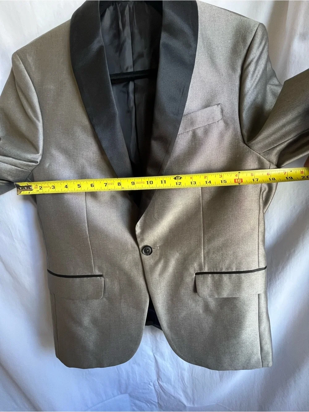 jf j.ferrar Silver Tuxedo Jacket with Black Shawl Collar